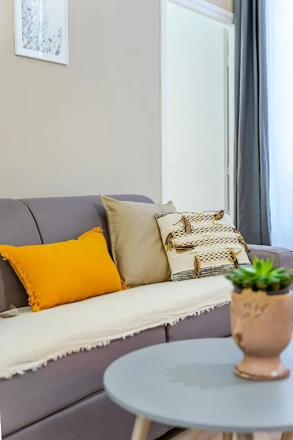 T3 Tout Confort, Moderne, En Centre Ville Marseille France
